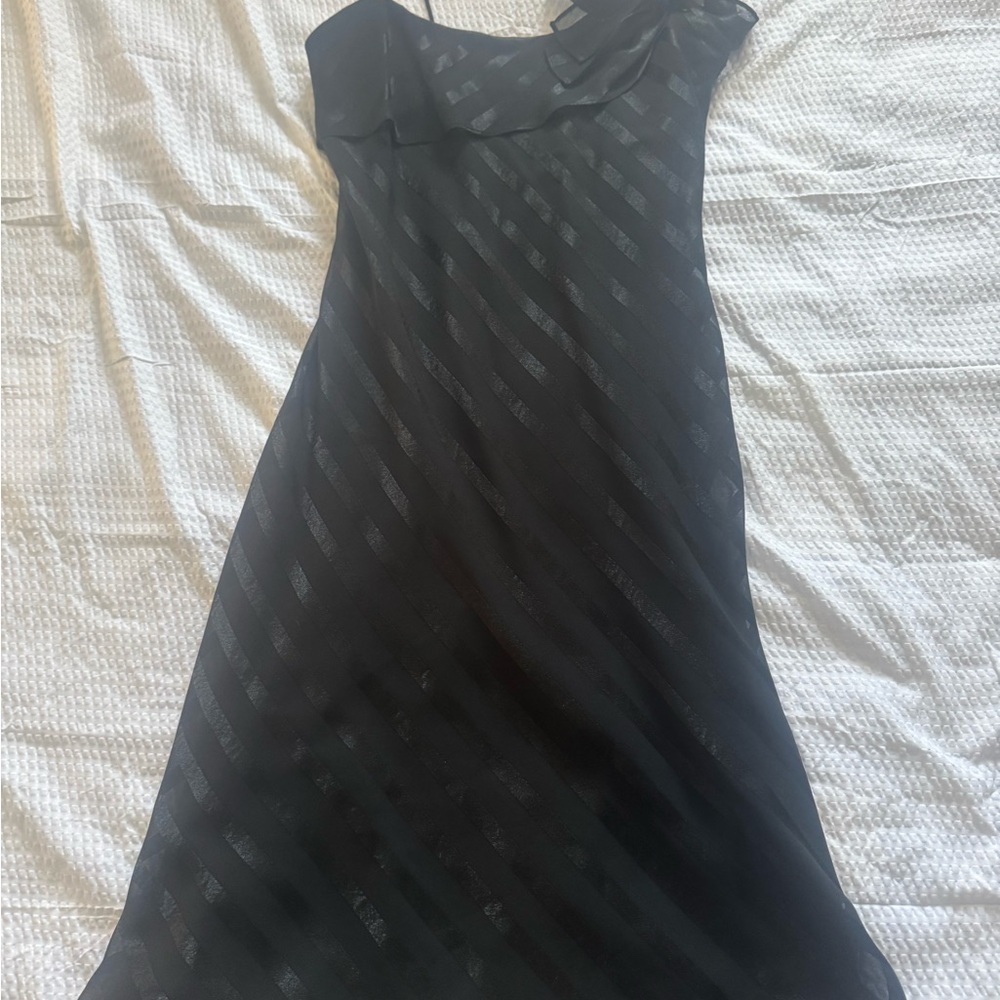 Chic One-Shoulder Black Dress